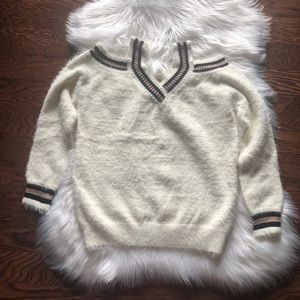 LIZETTE COLLECTION Sweater